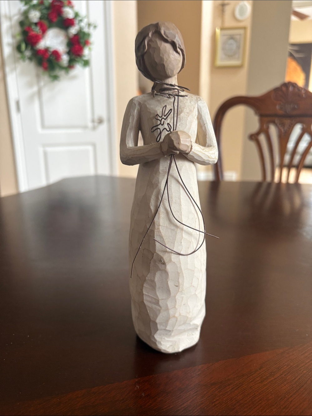 Willow Tree “Grateful “ figurine 9”